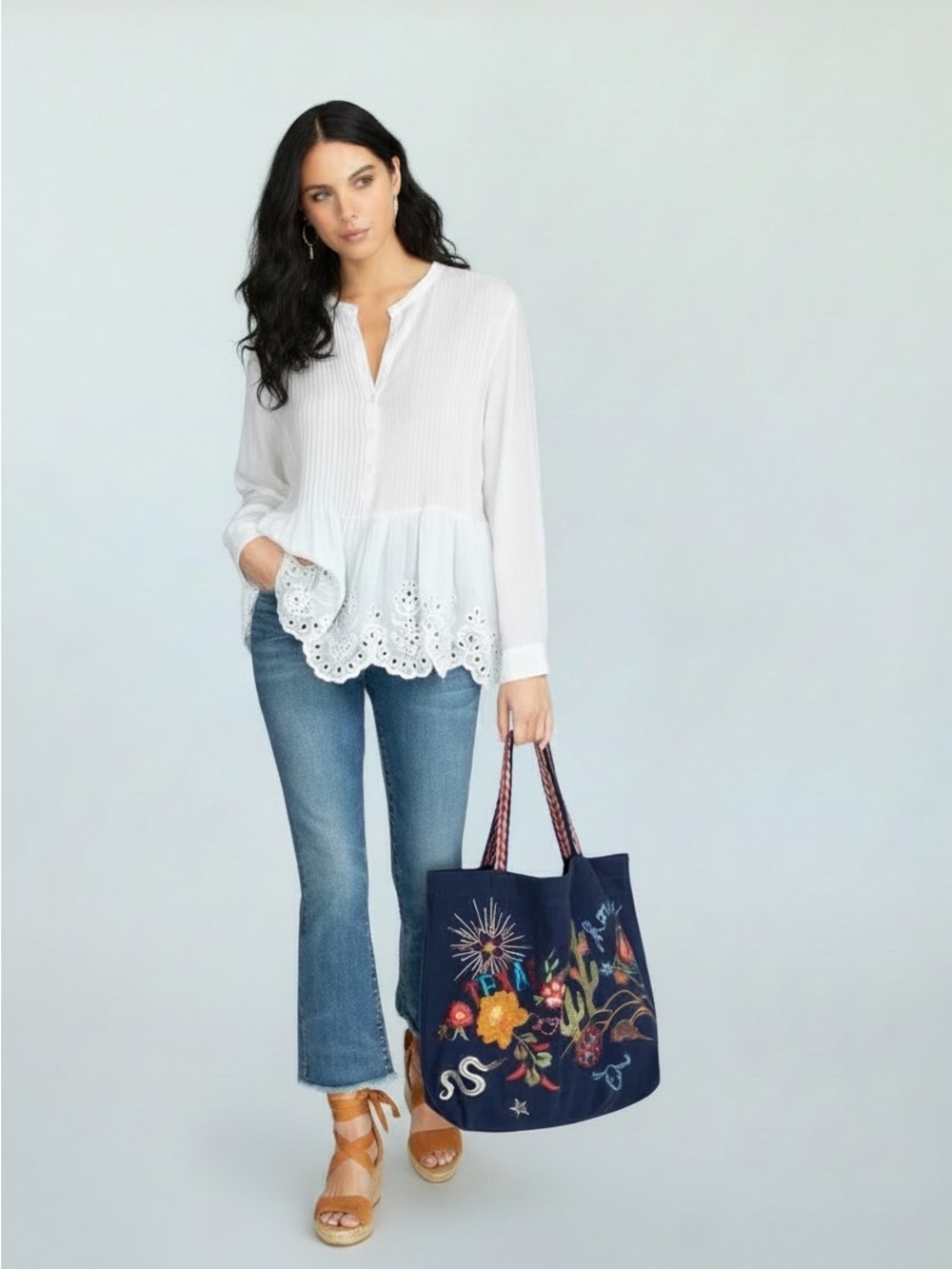 Johnny Was Texas Navy Embroidered Canvas Tote with Multicolor Floral Motif - Picture 2 of 10